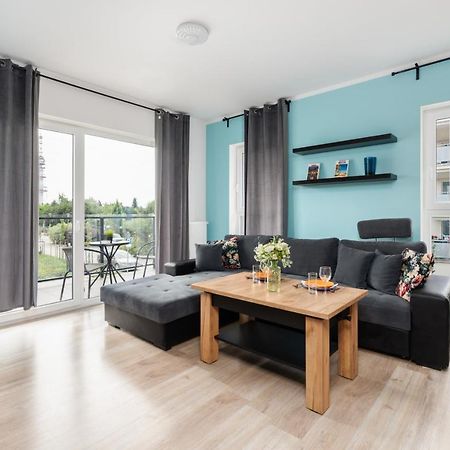 Modern Apartment With Balcony & Free Garage Poznan By Noclegi Renters Eksteriør billede
